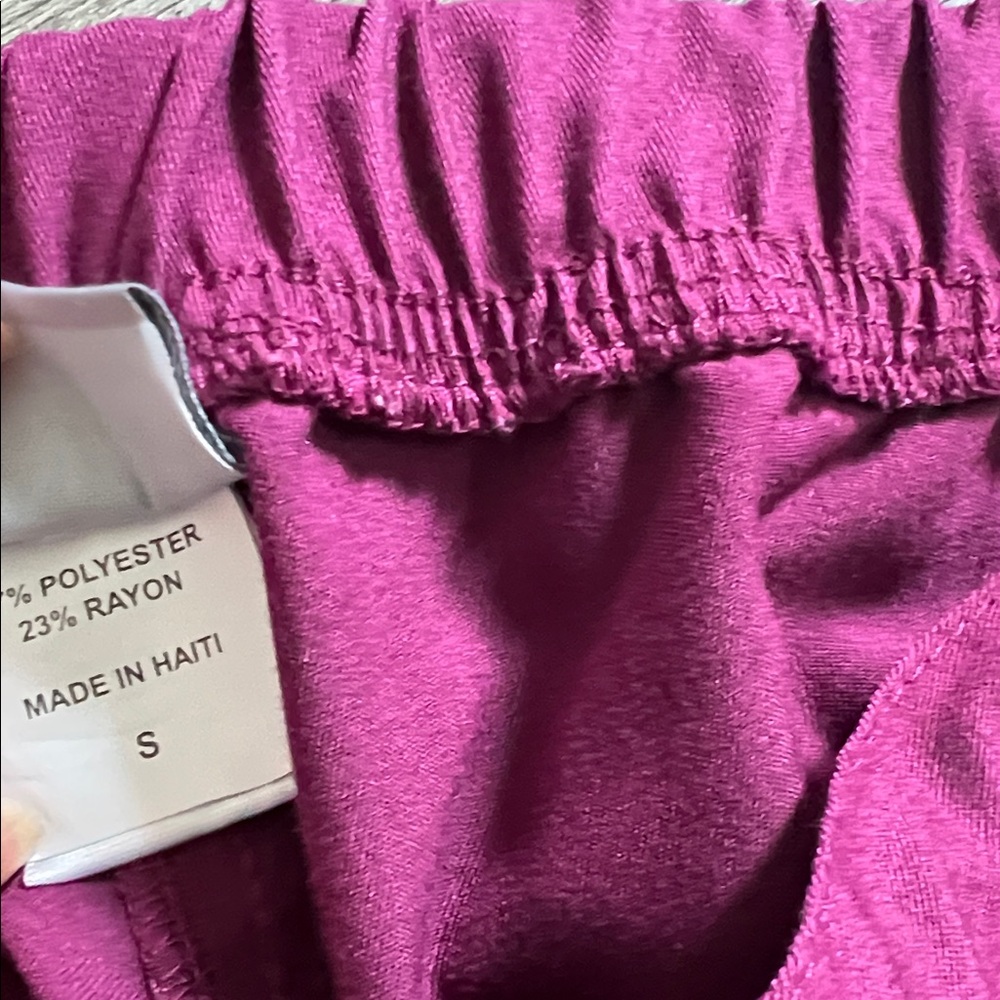 Grey's Anatomy Maroon Professional Wear S - Picture 4 of 9